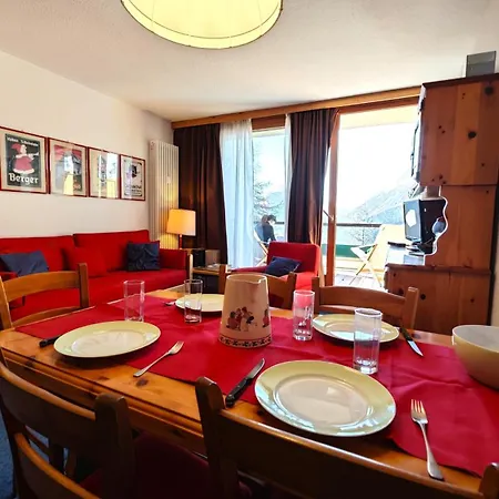 Hostdomus - R8 Chaberton Appartamento *